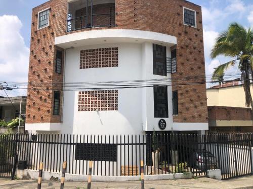 Hermoso Apartaestudio Miraflores 302