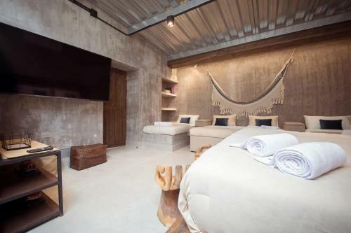 Lovely 2br Villa With Ocean View In Cartagena