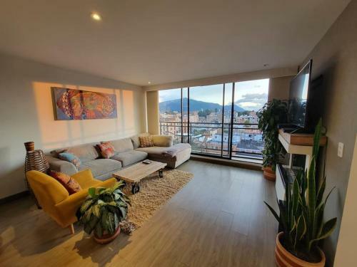 Luxurious Apartment In Cedritos, Bogota