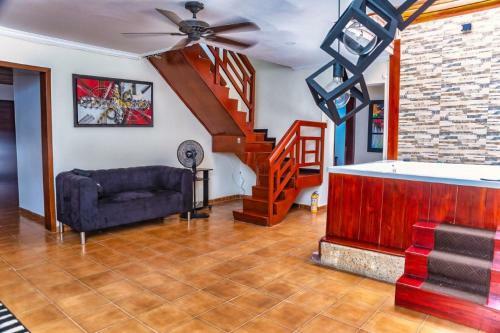 Cartagena Classics - Omega House