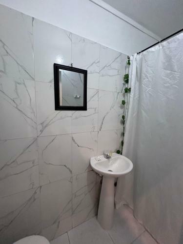 3cb-1 3 Bedroom Apartment In Getsemani