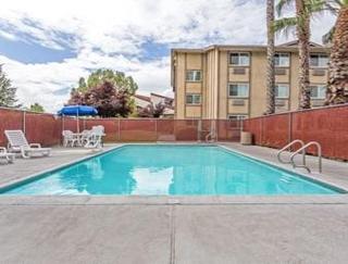 Hotel Super 8 Sacramento