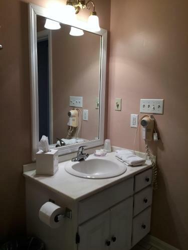 Century Suites Hotel