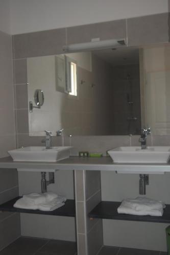 Hotel H�tel Restaurant Le Pradinas