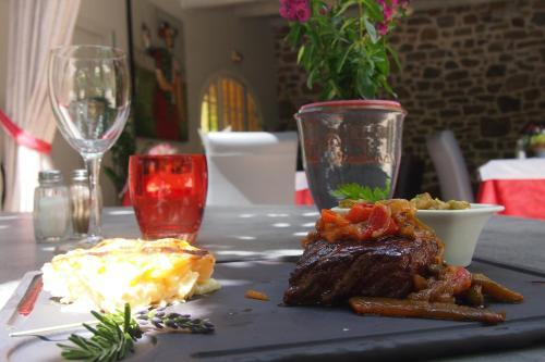 Hotel H�tel Restaurant Le Pradinas