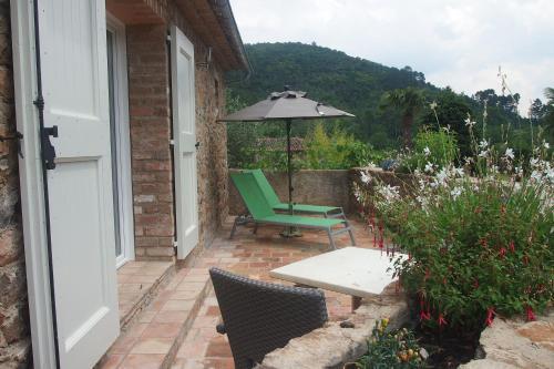 Hotel H�tel Restaurant Le Pradinas