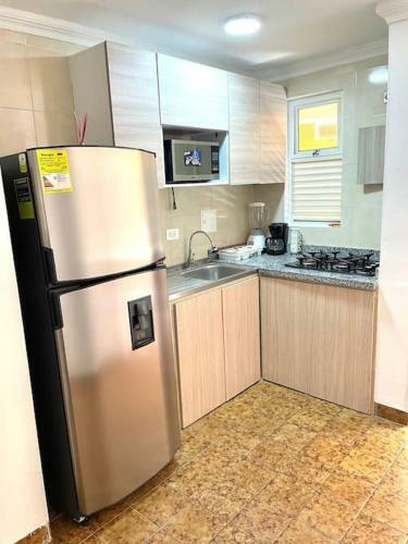 Apartamento C�modo Apto Zona Hist�rica Cgena