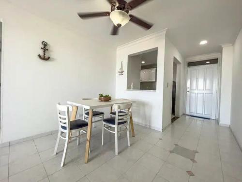 Apartamento Cartagena Beach Front