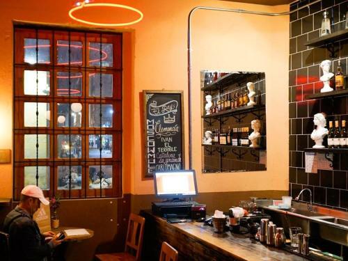 203 Aparta Studio Boutique En Mansi�n Siglo XIX
