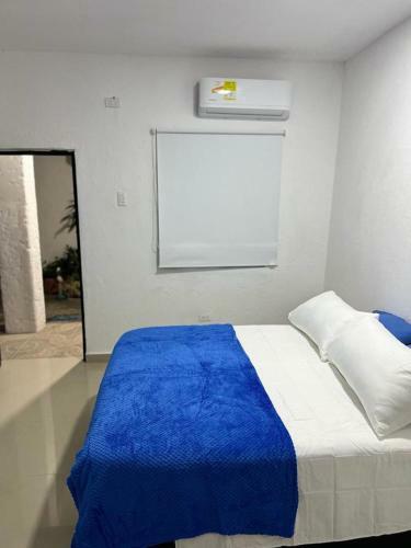 Hotel Tr Econ�mico Y C�modo Con Piscina