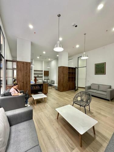 Hermoso Y Central Apartaestudio En Bogot�