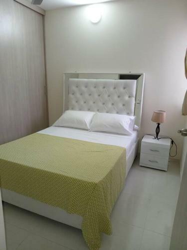 Apartamento Apto. Piscina Y Vista Ciudad 8g
