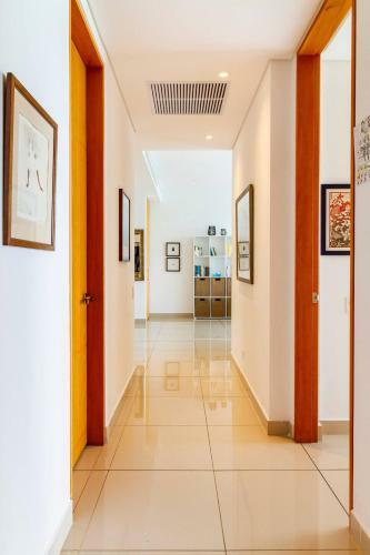 Apartasuites Edificio H2 - Vistas Al Mar & Bahia