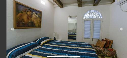 Luxury Large Apartment With Colonial Balcony