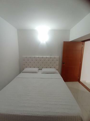 Apartamento En Edificio Juviper