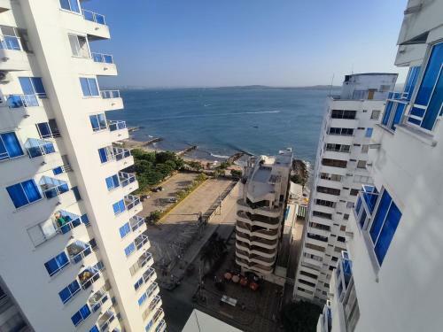 Apartamento Con Balc�n Y Vista Al Mar