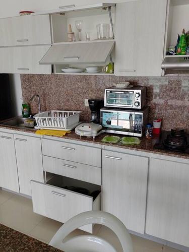 Lindo Apartamento Con Excelente Vista Bah�a