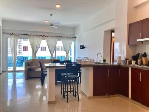 Stunning 2br Apartment With Terrace In El Laguito