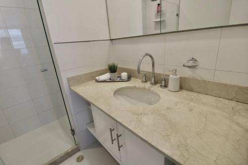 Apartamento Oceanfront Elegance 2br-amazing Pools-beach Access
