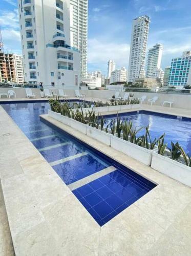 Apartamento Edificio Los Delfines Bocagrande , Ubicaci�n Y Precio