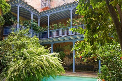 Villa Luxury 10 Br Colonial Mansion