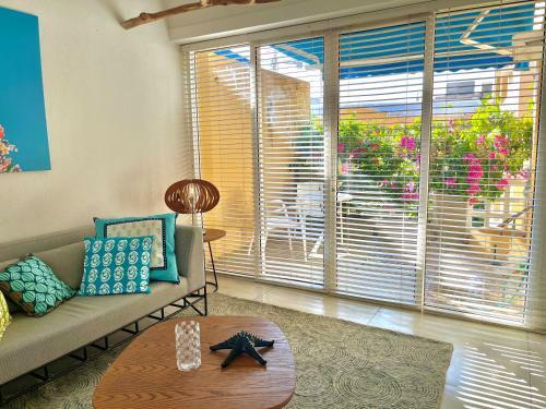Apartamento Duplex In Old City Private Balcony King Size Bed