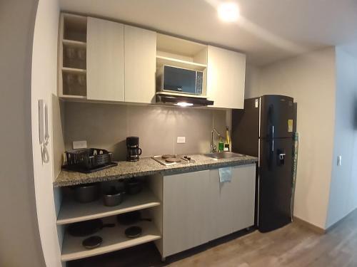 Moderno Aparta Suite 206-1