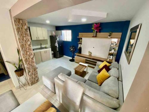Apartamento C�modo Cerca Al Mar
