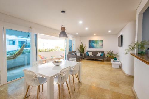 Apartamento Luxury 3br Apto. Salida A Playa Piscina Jacuzzi