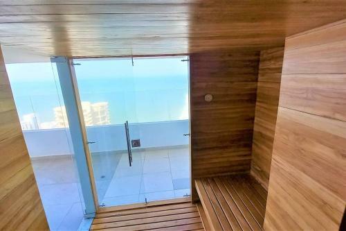 Apartamento New, Spacious And Comfortable 3bd 1500 Sq Foot Ocean View 514