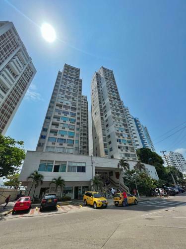 C�modo Apartamento Cerca A La Playa Por Parceros Group