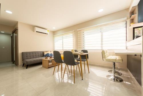Modern Charming Apartment