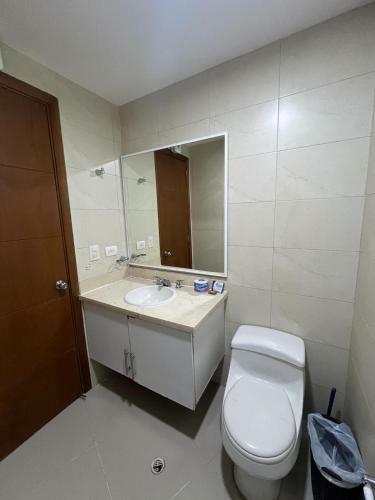 Incre�ble Y Acogedor Apartamento En Laguito