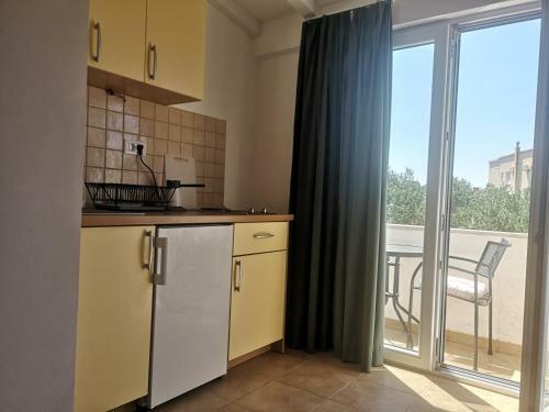 Apartments Tri Palme
