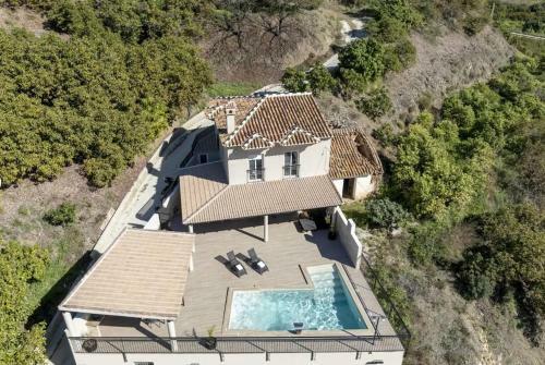 Villa Carrillos, 365-rentals