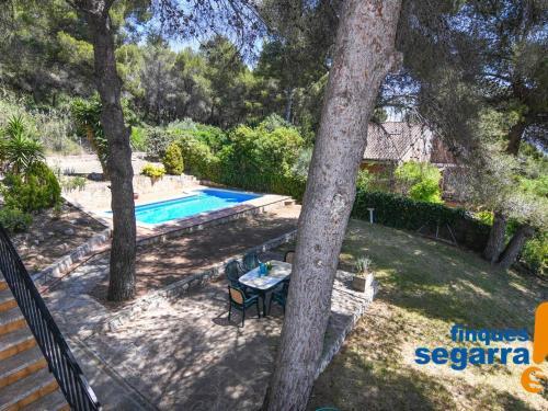 Casa El Vendrell, 3 Dormitorios, 8 Personas - Es-320-23