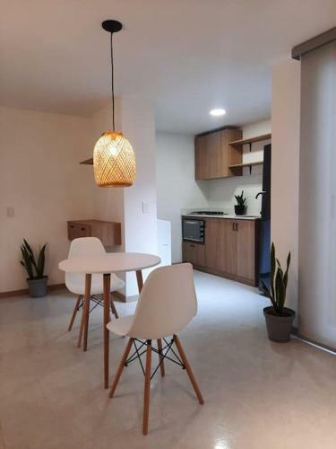 Cozy Apartment In Historic Prado
