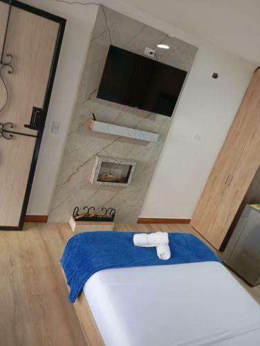 Hote Lares 70 Laureles