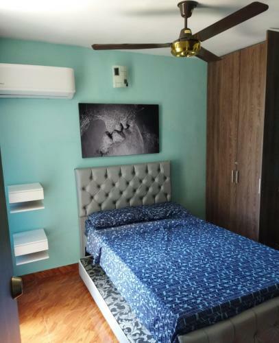 Hostal Habitaci�n Con Piscina