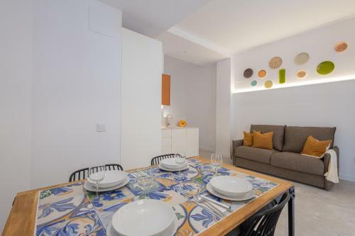 Florit Flats - The Joaquin Sorolla Apartments II