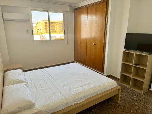 Apartamento Your Long Stay Attic Home In Valencia