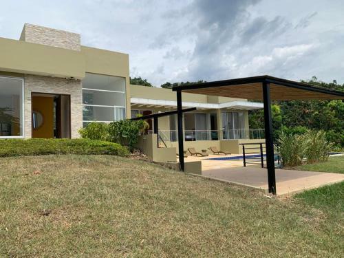Villa Exclusiva Y Moderna Casa Campestre