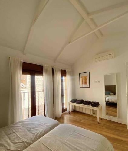 Apartamento �tico Con Terraza C�ntrico