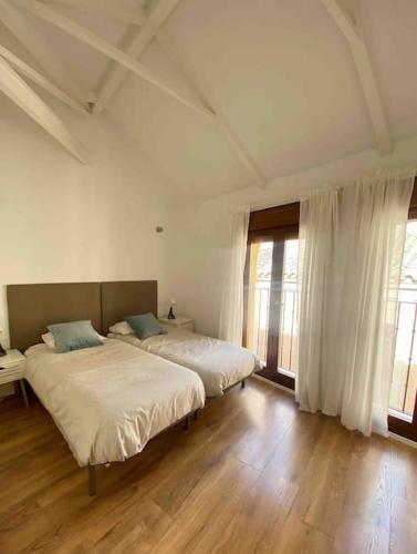 Apartamento �tico Con Terraza C�ntrico