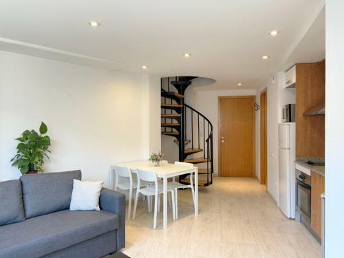 Apartamento C�ntico Y Con Terraza