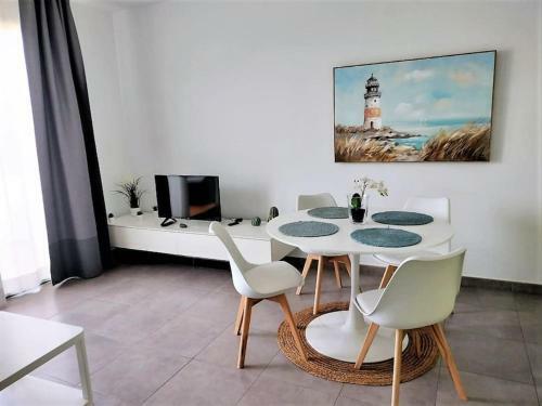 Apartamento Cucharas Playa Terrace Sea Views
