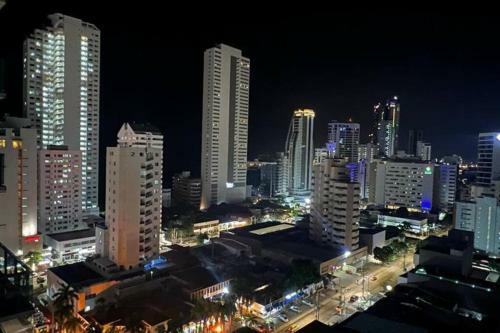Apartamento Beautiful 1br Apt With Ocean View-16th Floor!