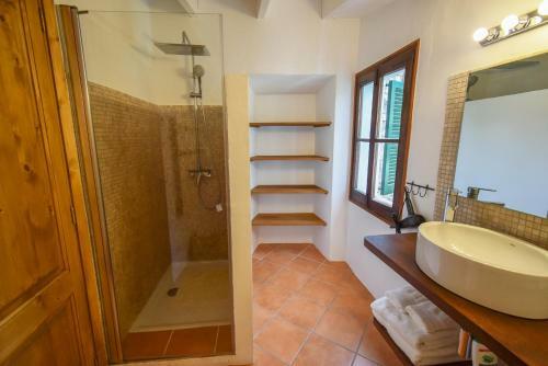 Hotel Can Karlito Rooms