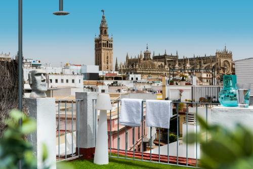 Monkeys Apartments Luxury Penthouse Cathedral & Terrace