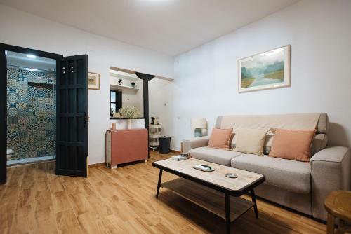 Apartamento Aitana's Retreat With Charming Garden